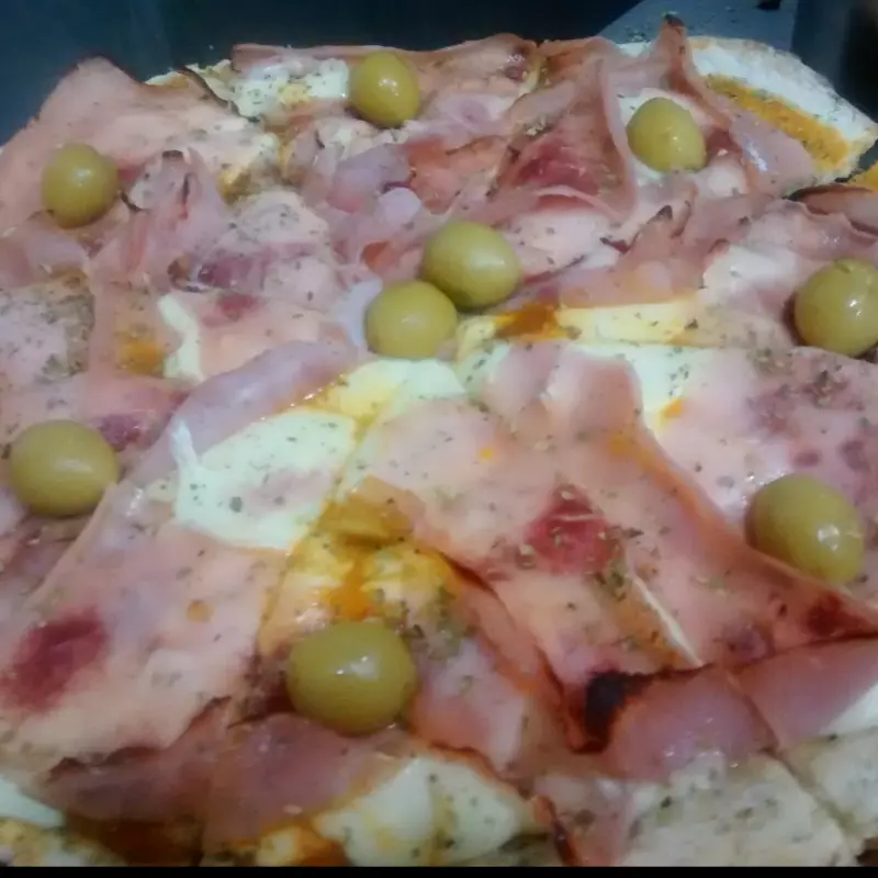 Pizza con jamon