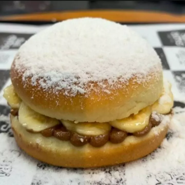 Hambúrguer de Nutella com banana 🍌