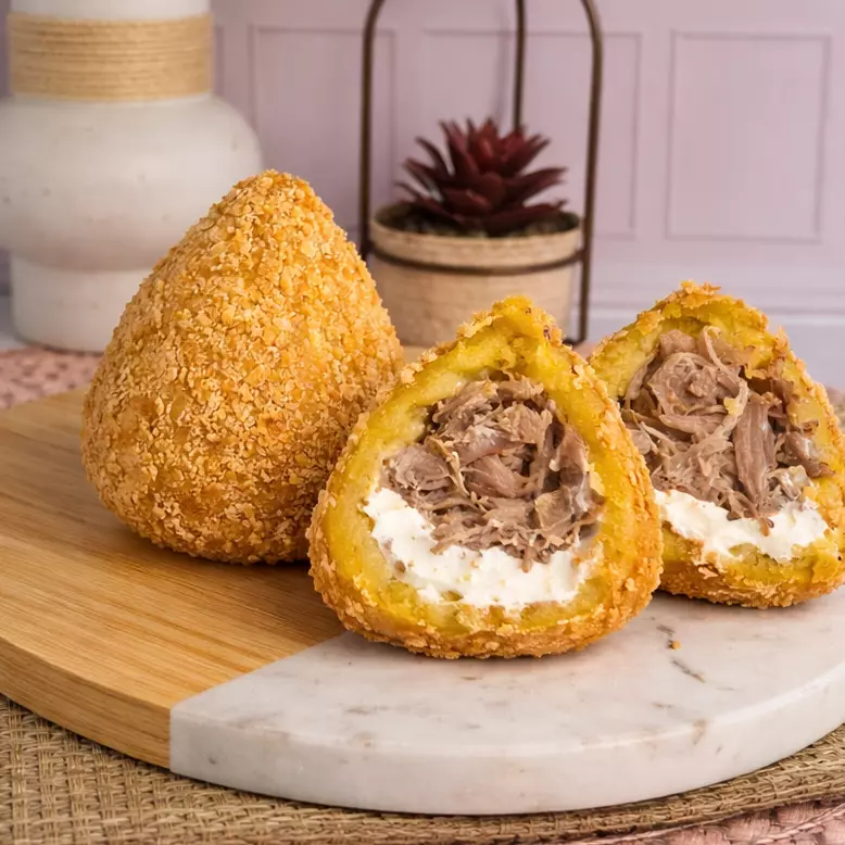 Coxinha de Costela com Cream Cheese