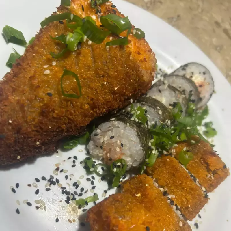 HOSSOMAKI+CARIOCA+TEMAKI EMPANADO