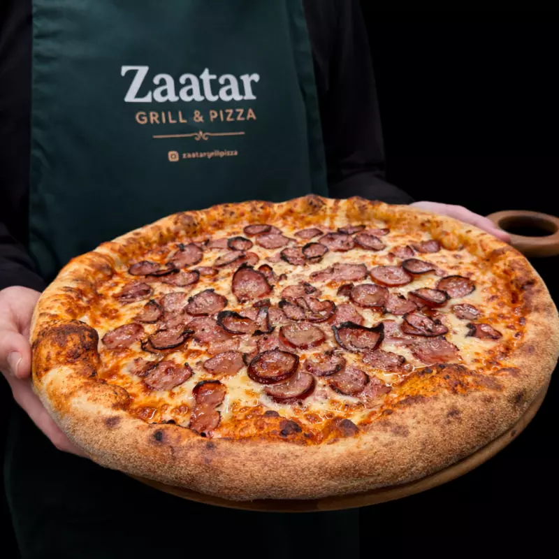 Kielbasa Pizza - Pizza de Calabresa