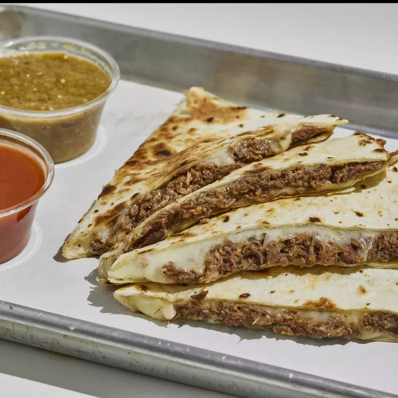 Quesadilla carnitas