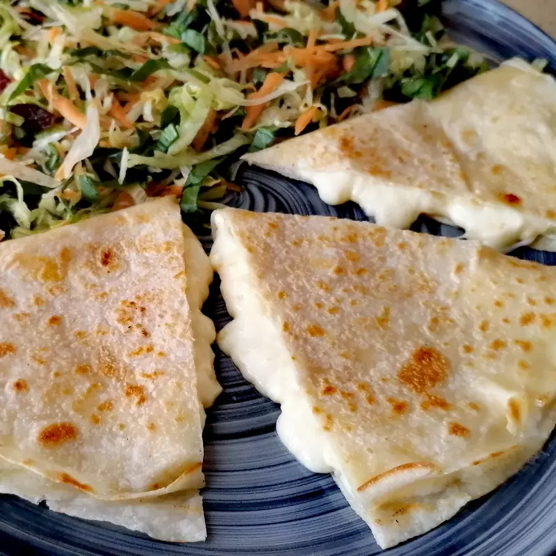 Quesadilla Sencilla (solo queso)