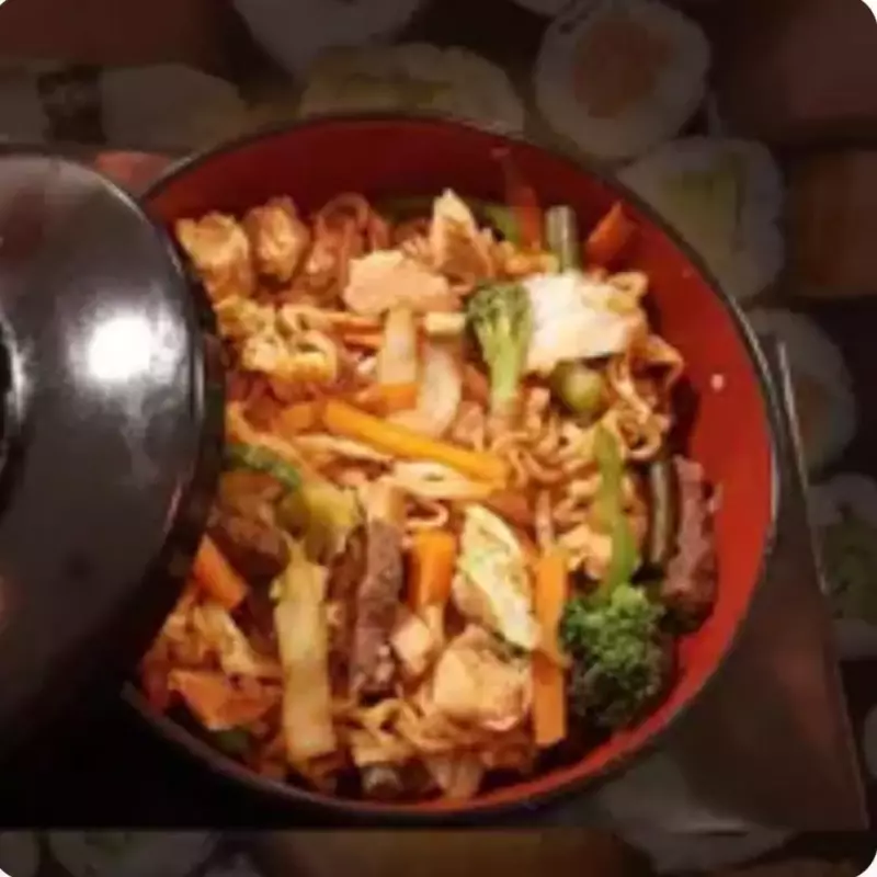 Yakissoba de carne (650g)