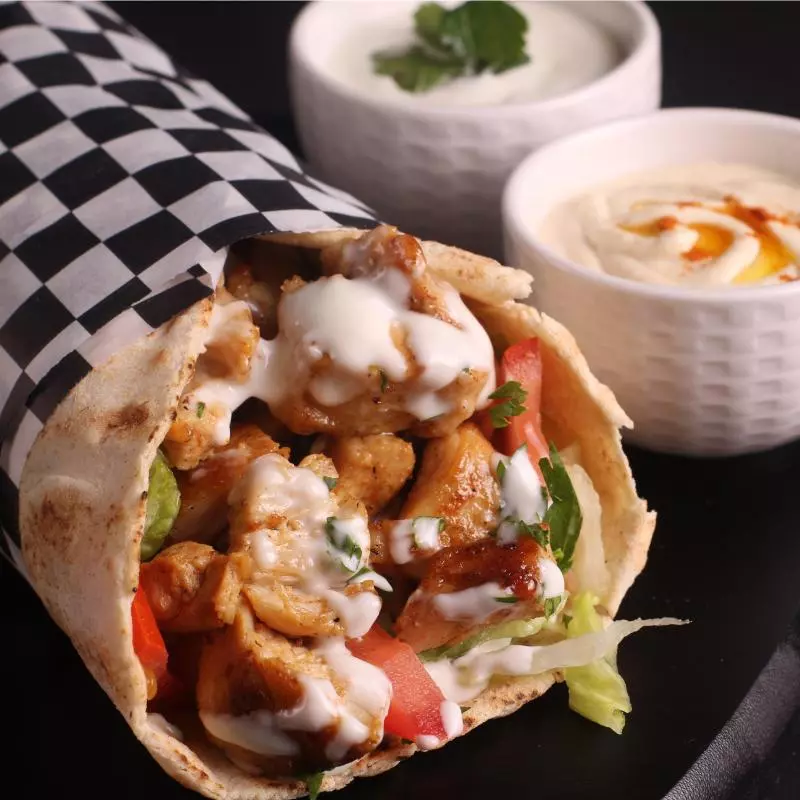 3 Shawarmas de Pollo+3 Bebidas Lata