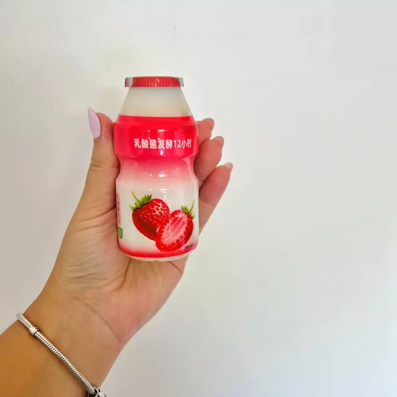 Yoghurt Yakult Fresa(copy)(copy)
