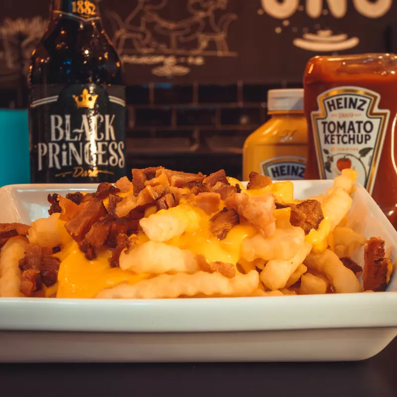 Batata Frita Cheddar e Bacon