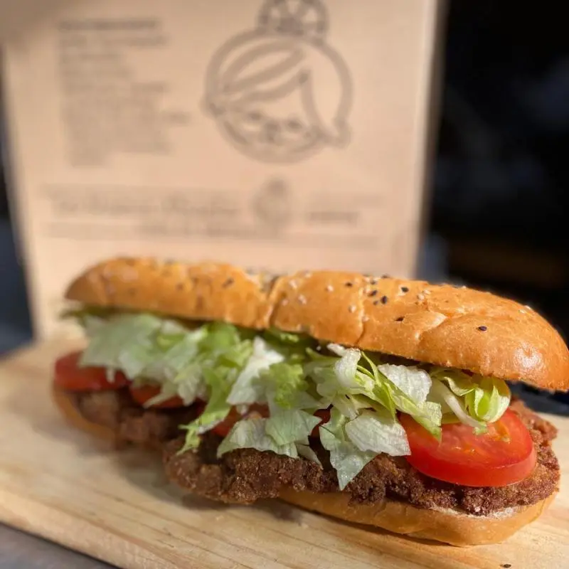 Sandwich de milanesa con LyT