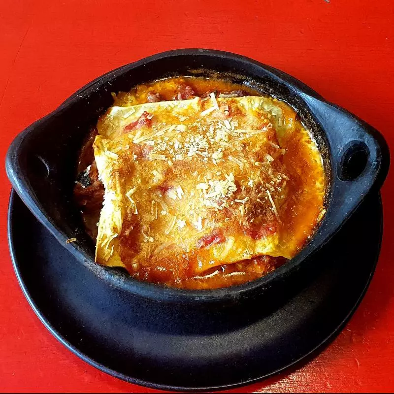 Lasaña mixta Pollo/Res/Cerdo