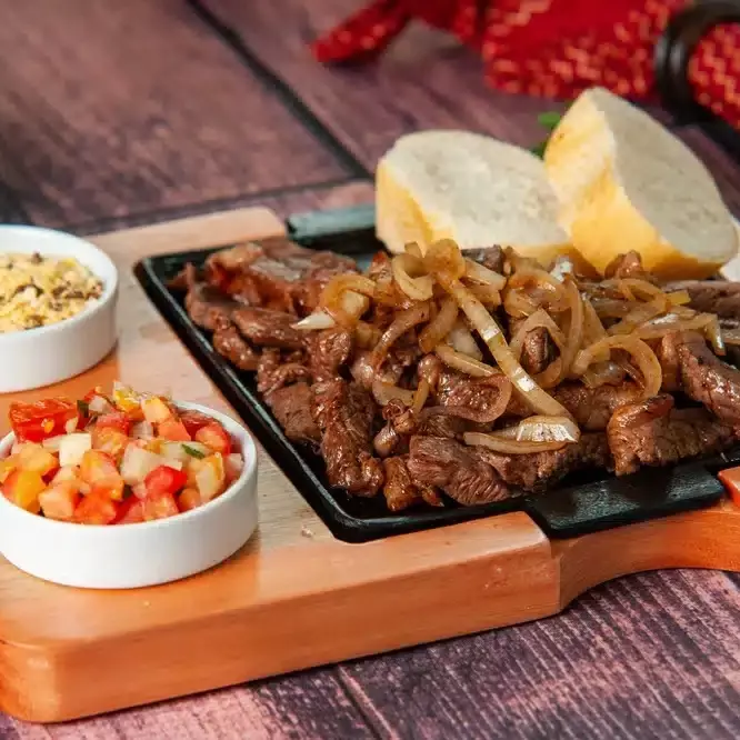 Contra Filé Acebolado