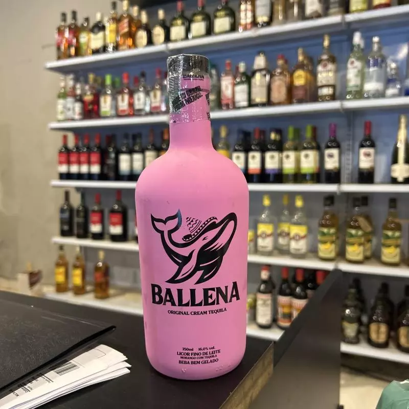 BALENA MORANGO COM TEQUILA 750ML
