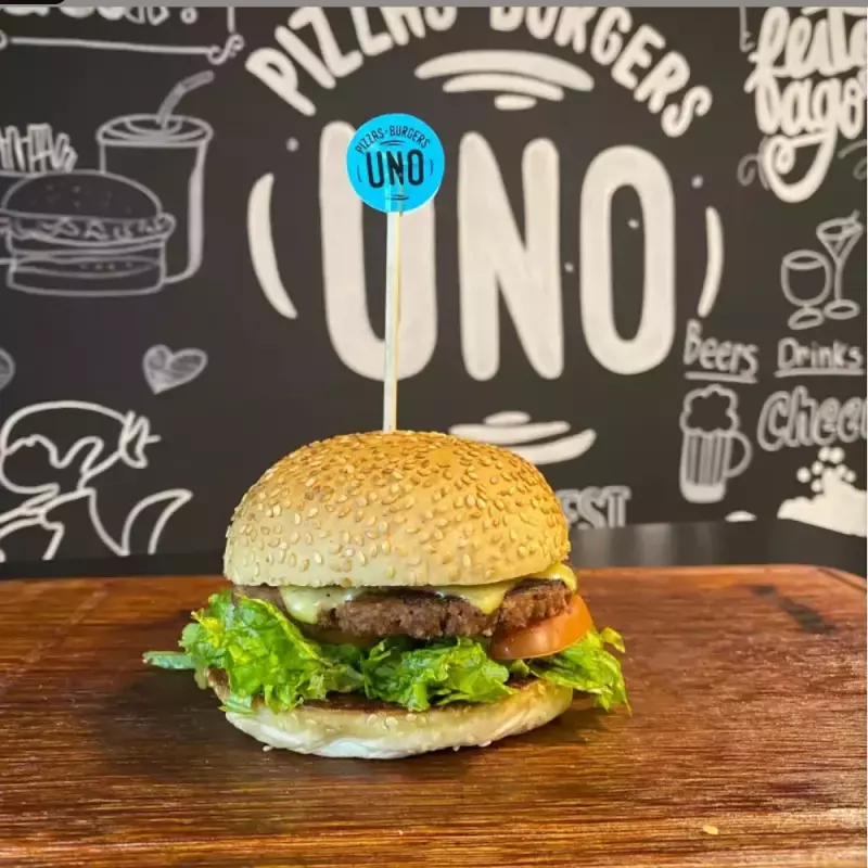 Cheese Salada Vegetariano com fritas