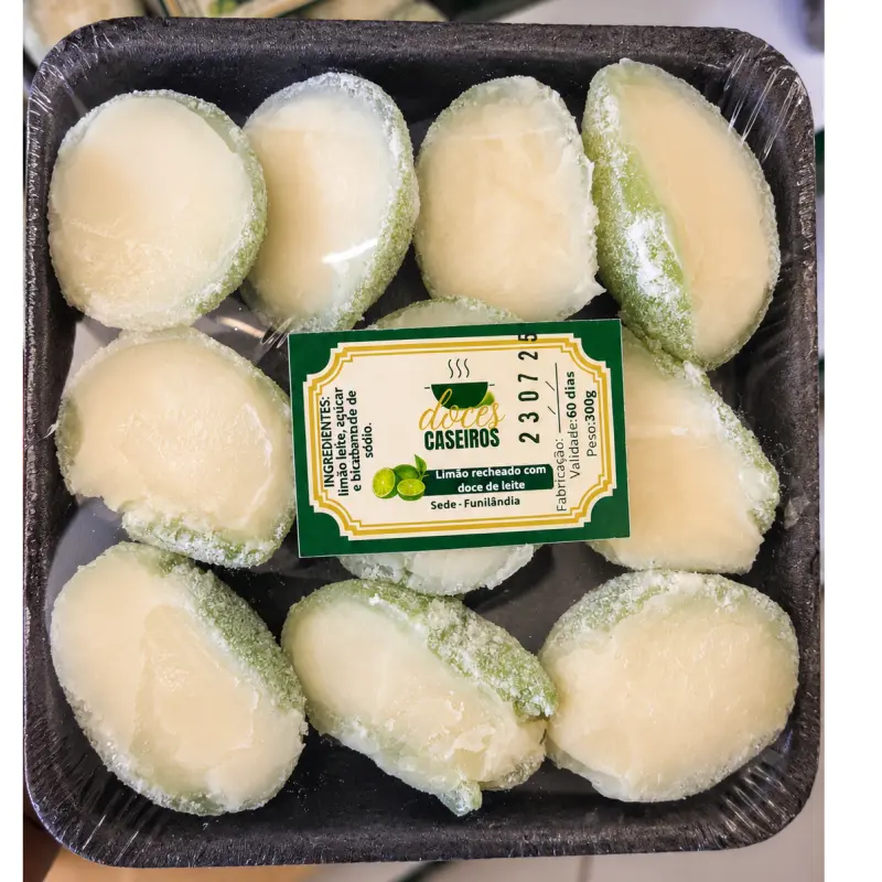 Limão recheado com doce de leite
