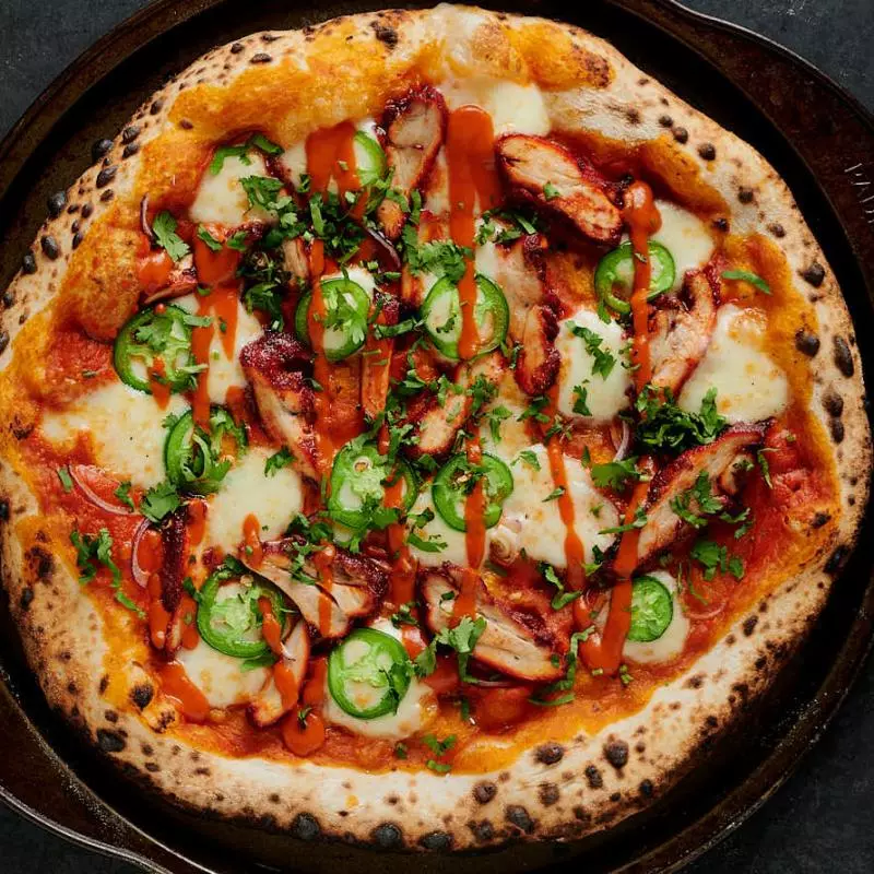 Butter chicken Pizza