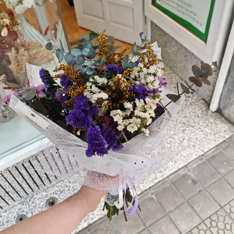 Ramo de flores preservadas