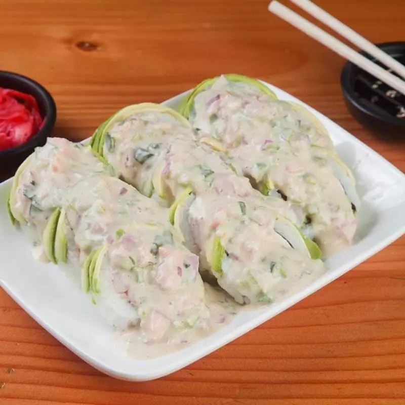 ROLLS TAKO EN PALTA ACEVICHADO