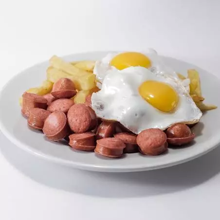 Salchipapa especial