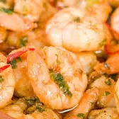 CAMARONES AL MOJO DE AJO