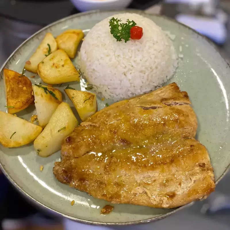 FILÉ DE DOURADO(GRELHADO OU FRITO)EX