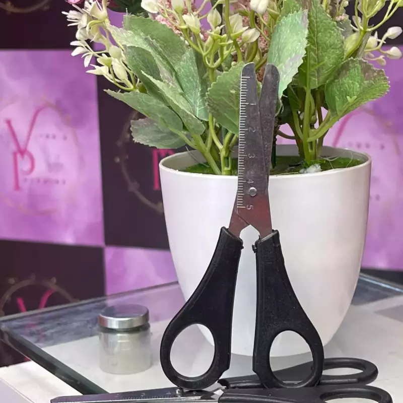 Tesoura Multiuso sem ponta