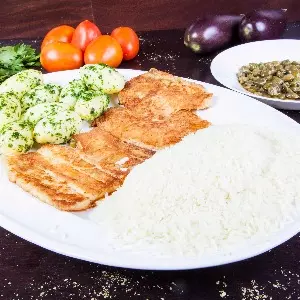 FILET DE ABADEJO COM ALCAPARRAS