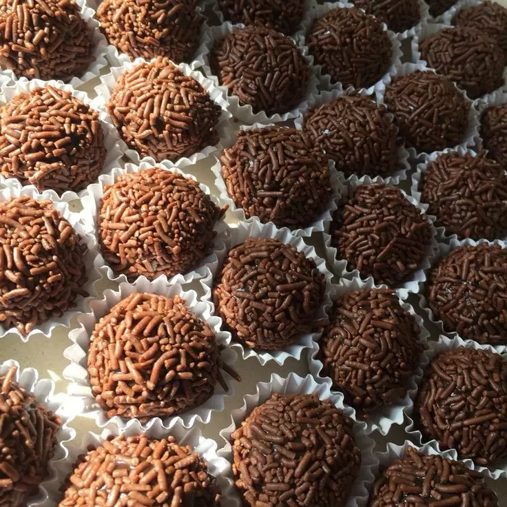 Cento de Brigadeiro
