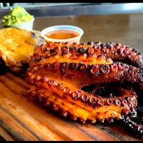 PULPO  ZARANDEADO A LAS BRASAS