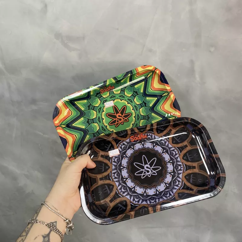 Bandeja Sadhu Média