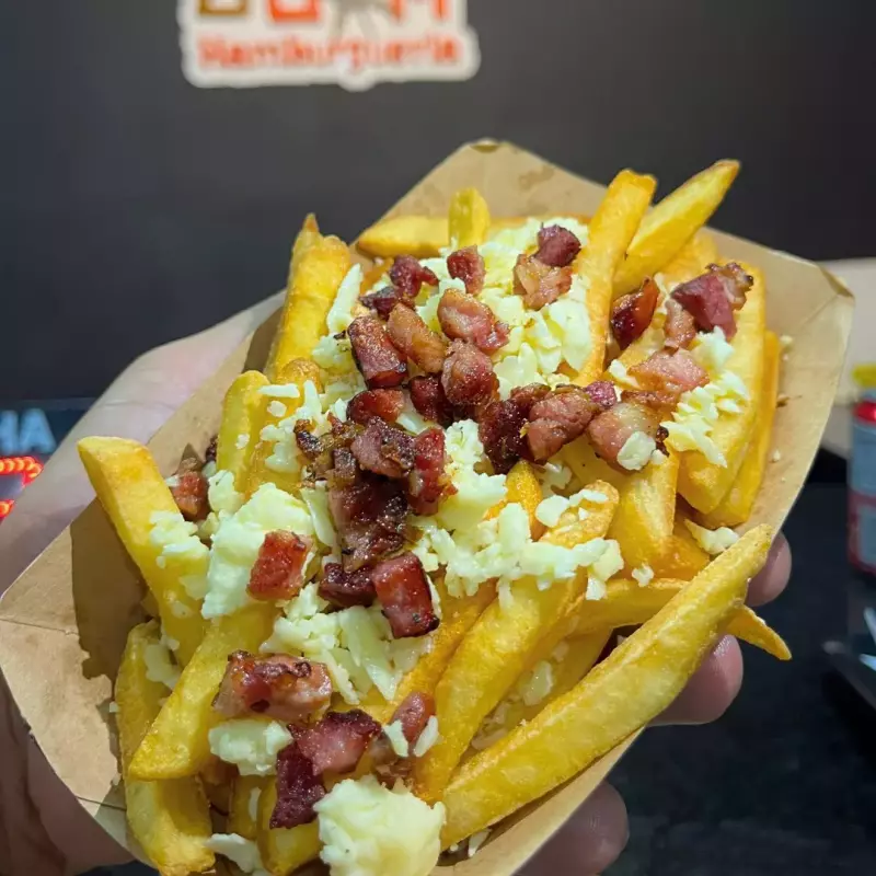 Batata Arretada(Calab,bacon e Queij)