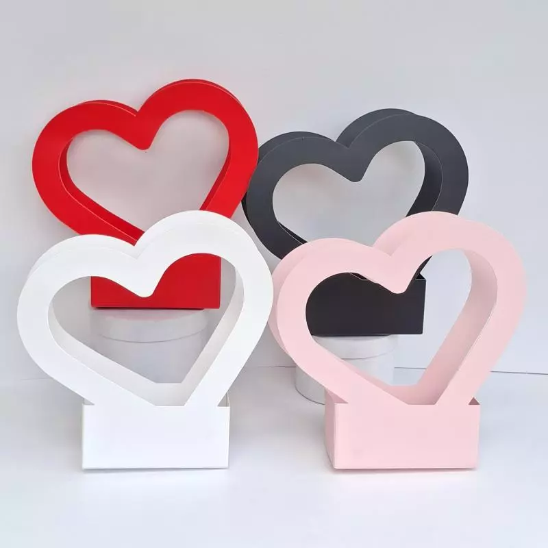 Caja corazón cartón