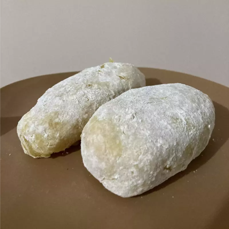 2 un. - Bolinho de Aipim