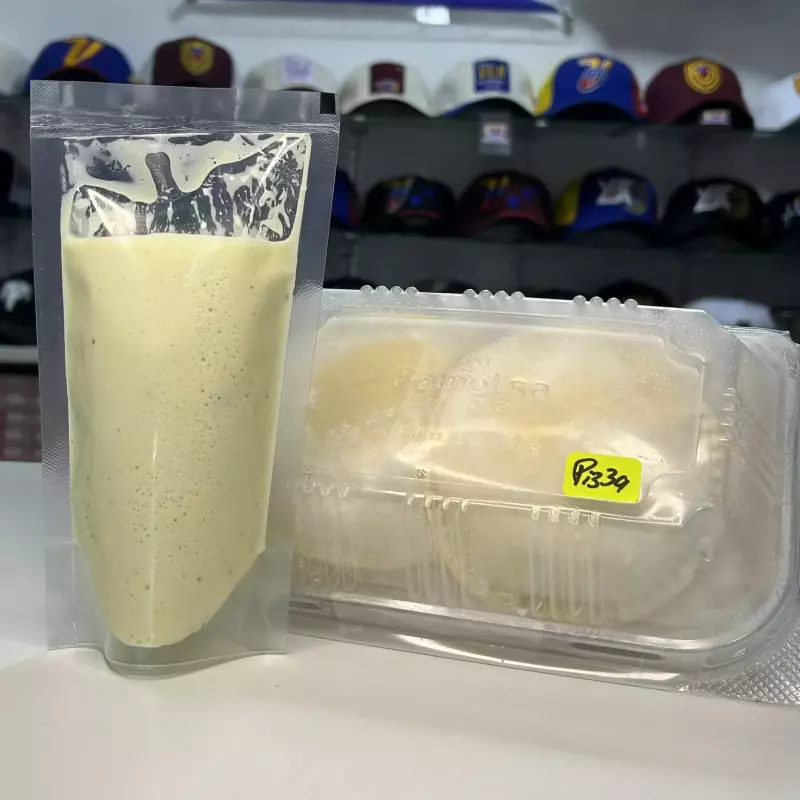 Combo pastelitos y salsa de ajo