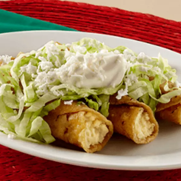 Tacos dorados de papa