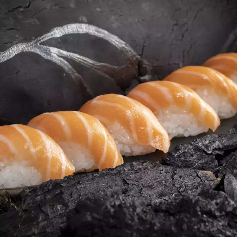 NIGUIRI DE SALMON 6u