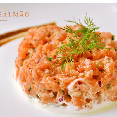 TARTAR DE SALMAO
