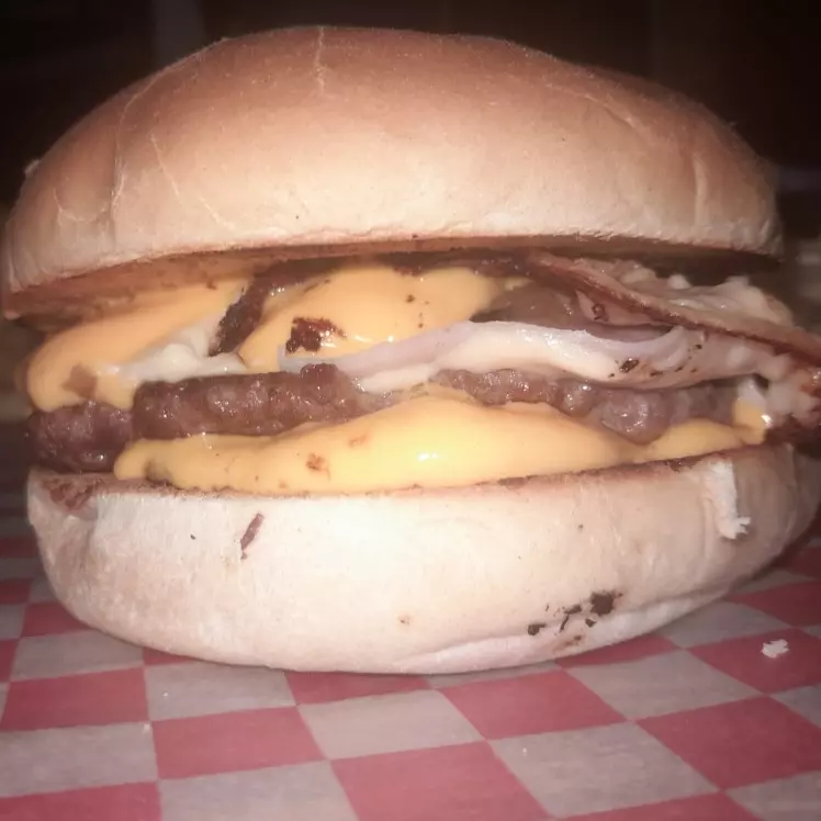 Hamburguesa simple Casera