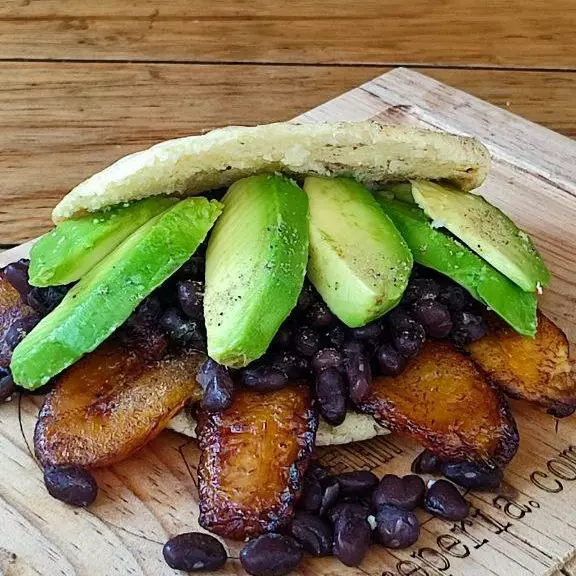 AREPA MAGICA VEGANA