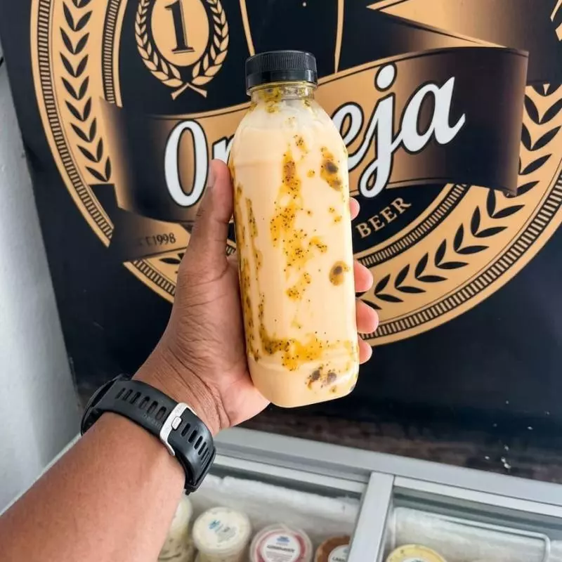 BATIDA DE MARACUJÁ NA GARRAFA