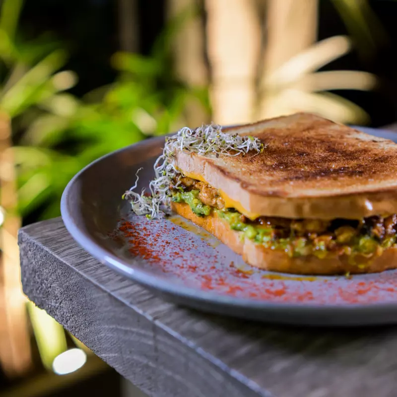 Grilled Cheese de Pollo