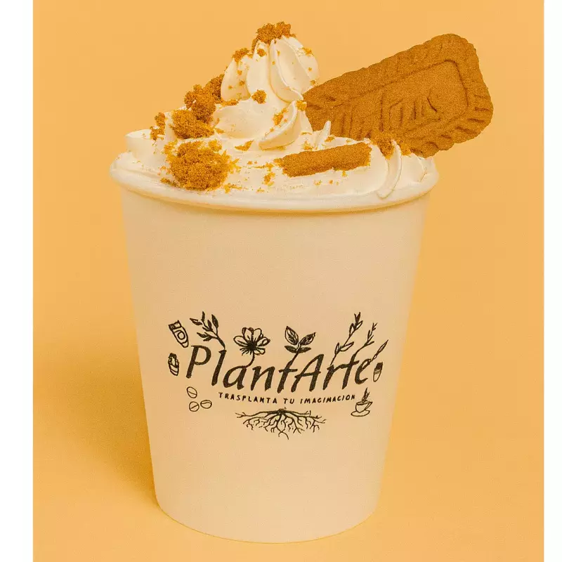 Biscoff latte Caliente (NUEVO)