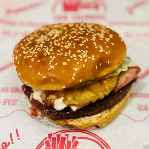 Toci Piña en combo (Papas+refresco)