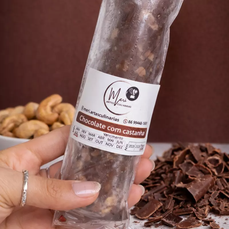 Dindin Chocolate com castanha