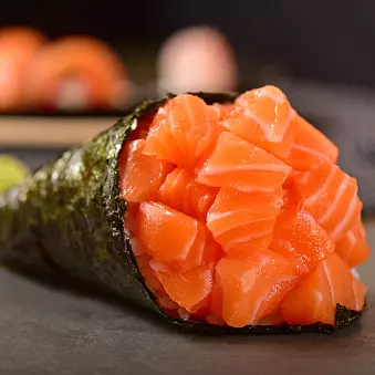 Temaki salmao sem arroz