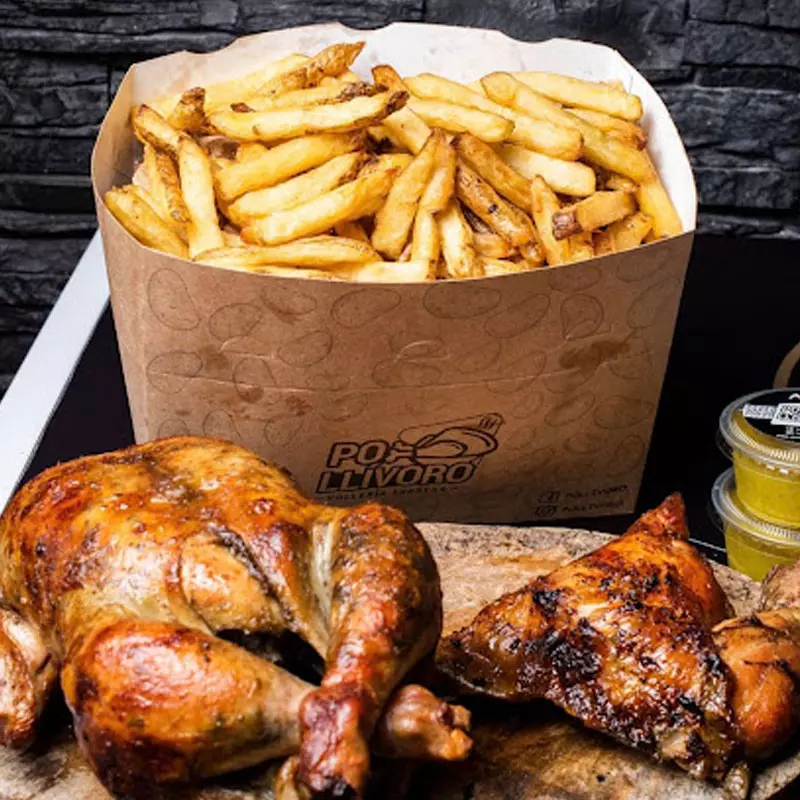 PROMO: Pollo + 1/2 pollo + papas