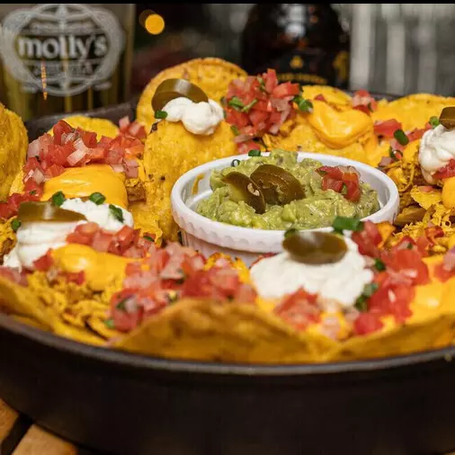 Irish Nachos con Pollo