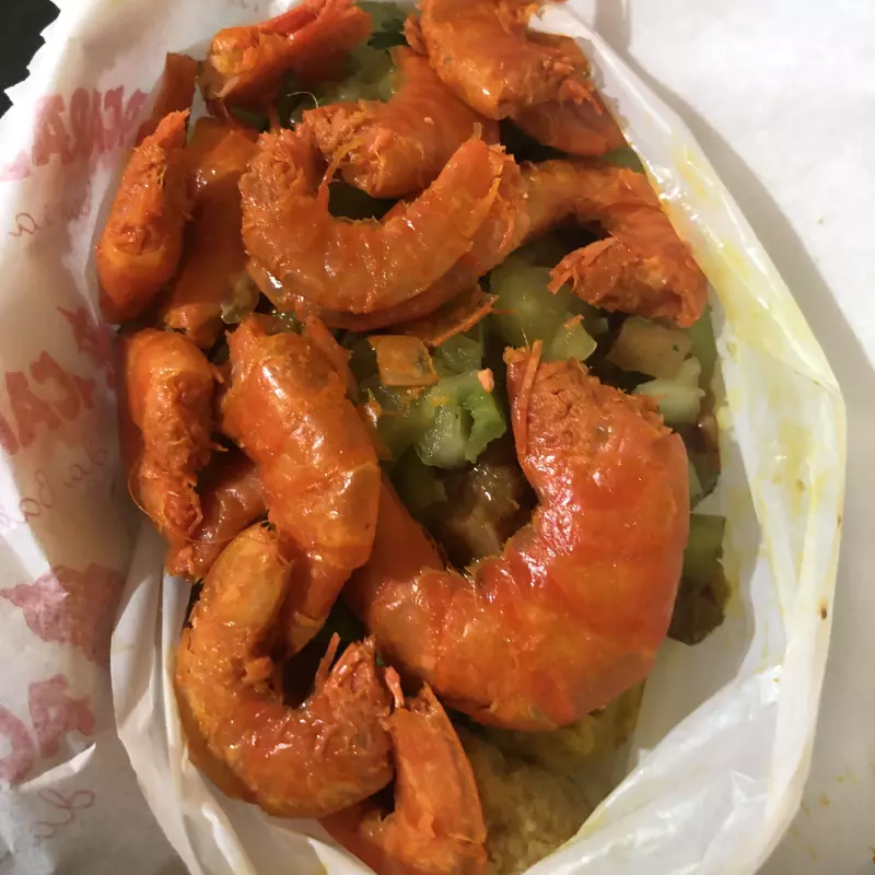 ABARÁ TRADICIONAL COM CAMARÃO