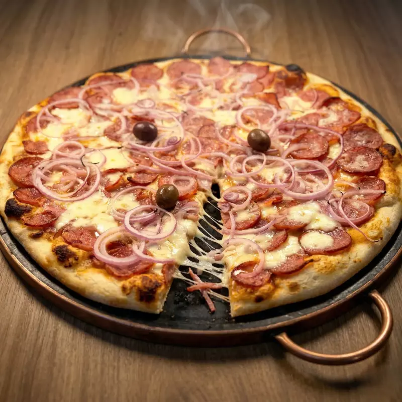 PIZZA DE CALABRESA