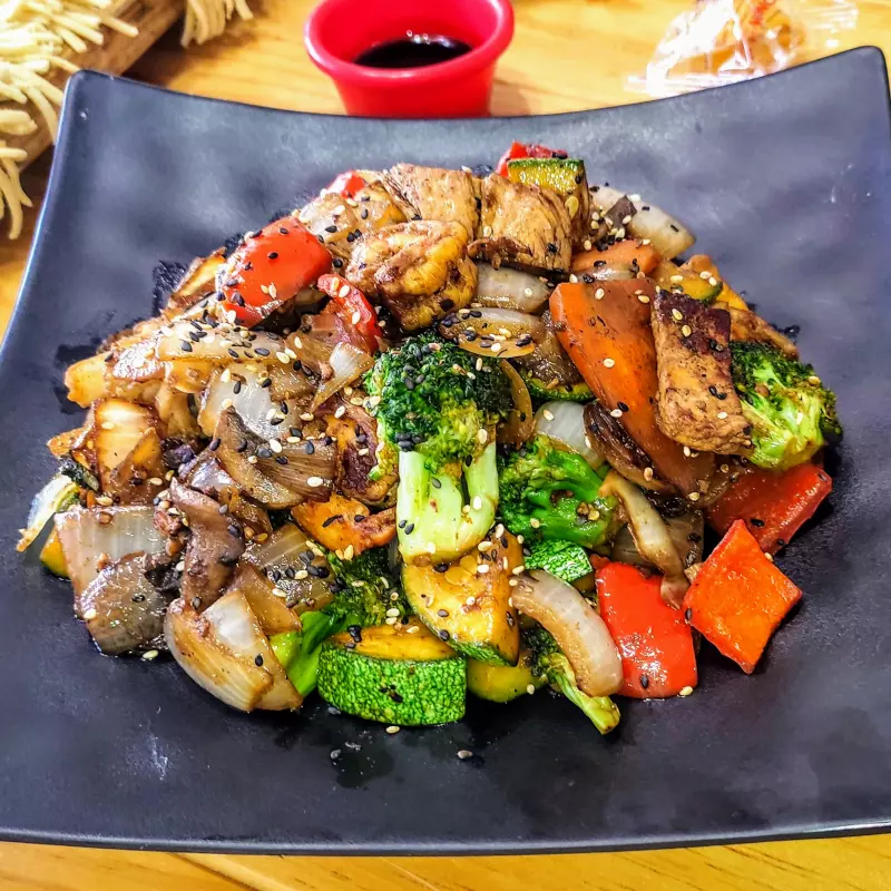 Teppanyaki Mixto de Camarón y Pollo