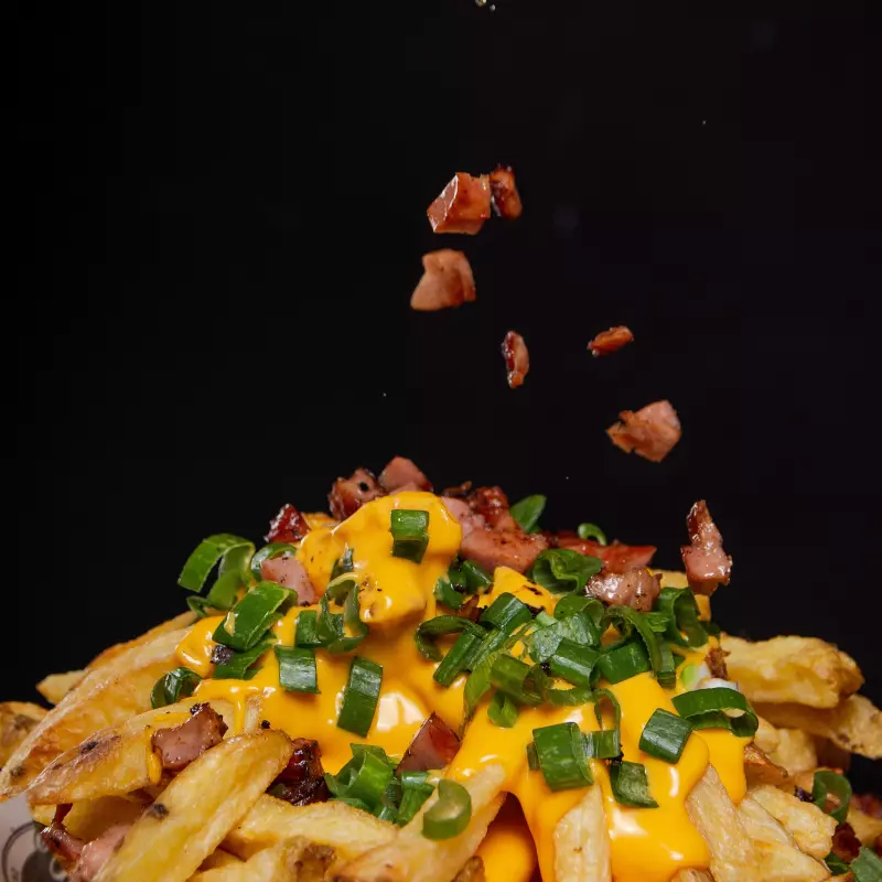 PAPAS BASTÓN CON BACON