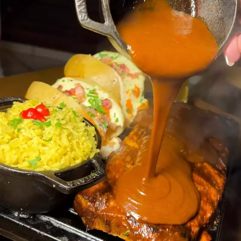 COSTELA SUINA COM BARBECUE